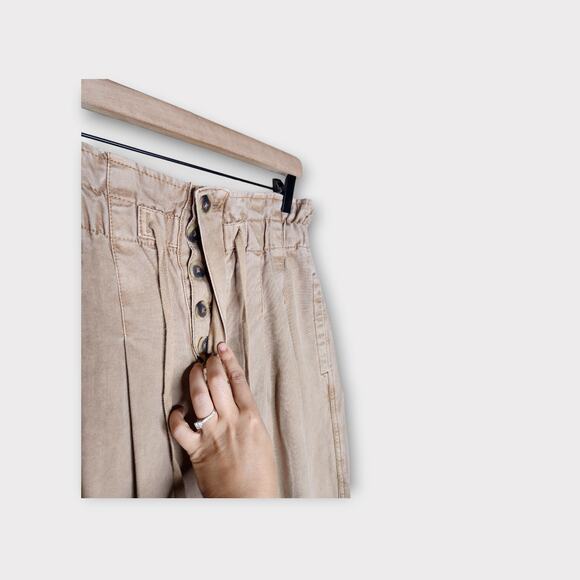 Free People Margate Tan Paper Bag Pleated Crop Pants Women's Small - Picture 5 of 7